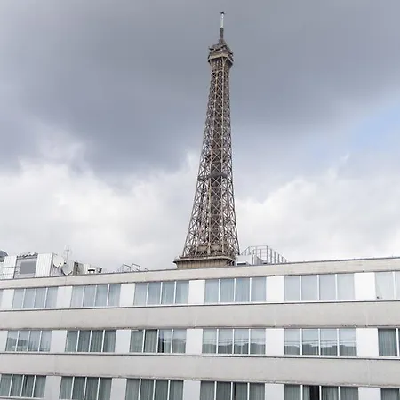 公寓 Veeve - Steps From The Eiffel Tower 巴黎
